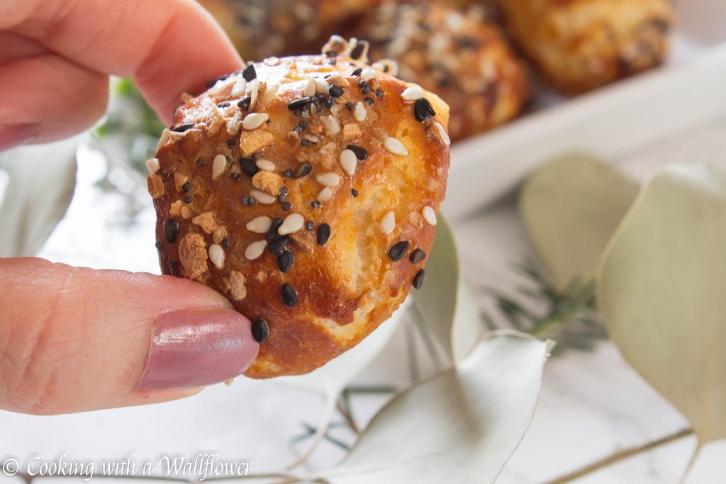Everything Spice Soft Pretzel Bites | Cooking with a Wallflower