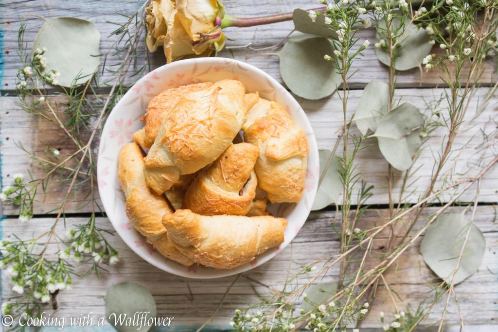 Parmesan Bacon Stuffed Crescent Rolls | Cooking with a Wallflower