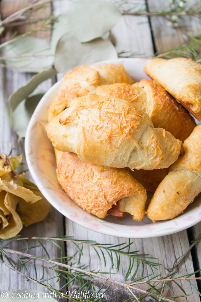 Parmesan Bacon Stuffed Crescent Rolls | Cooking with a Wallflower