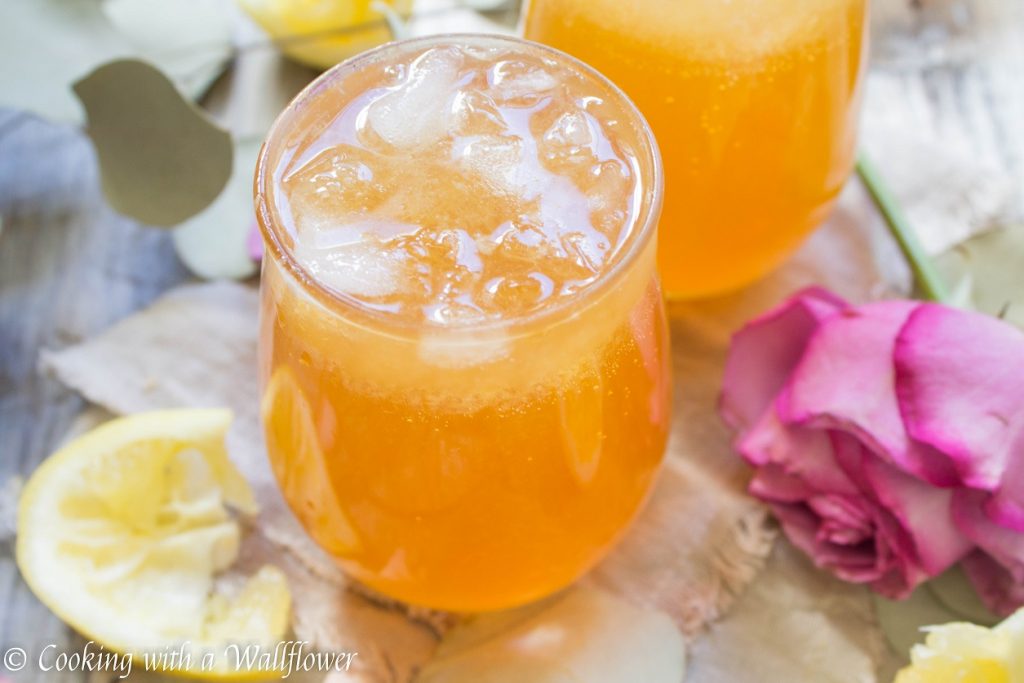 Earl Grey Iced Tea Lemonade  | Cooking with a Wallflower