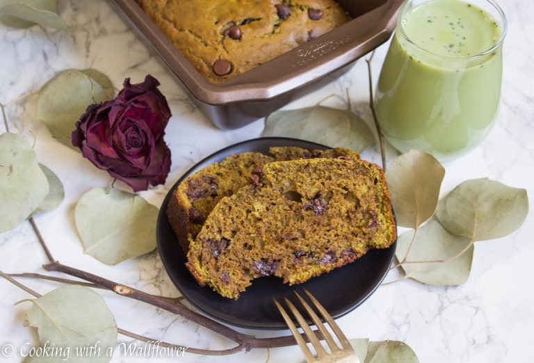 Matcha Green Tea Chocolate Chip Bread | Cooking with a Wallflower