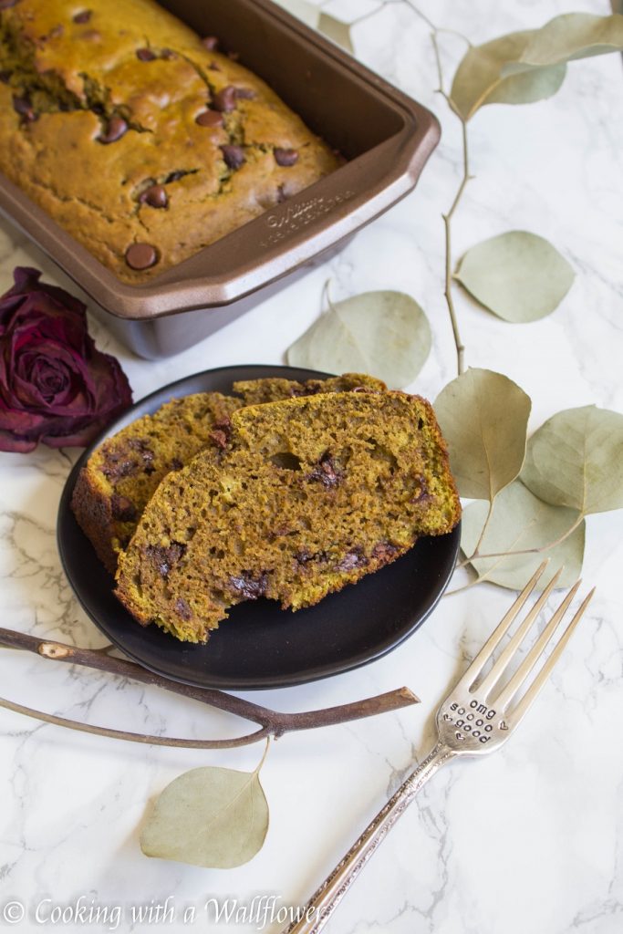 Matcha Green Tea Chocolate Chip Bread | Cooking with a Wallflower