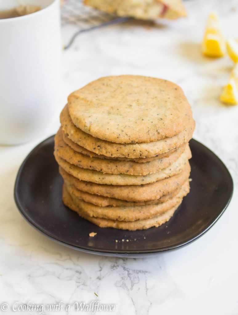 Earl Grey Shortbread Cookies | Cooking with a Wallflower