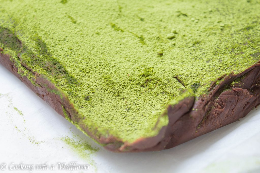 Matcha Green Tea Chocolate Fudge | Cooking with a Wallflower