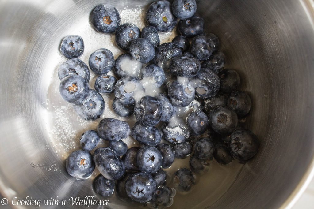 Blueberries and Cream Steel Cut Oatmeal | Cooking with a Wallflower