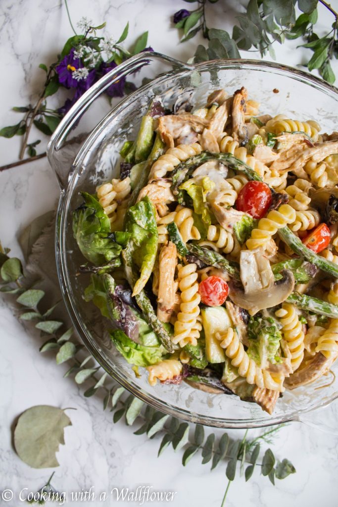Chipotle Ranch Chicken Pasta Salad | Cooking with a Wallflower