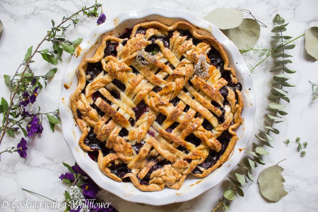 Blueberry Pie | Cooking with a Wallflower