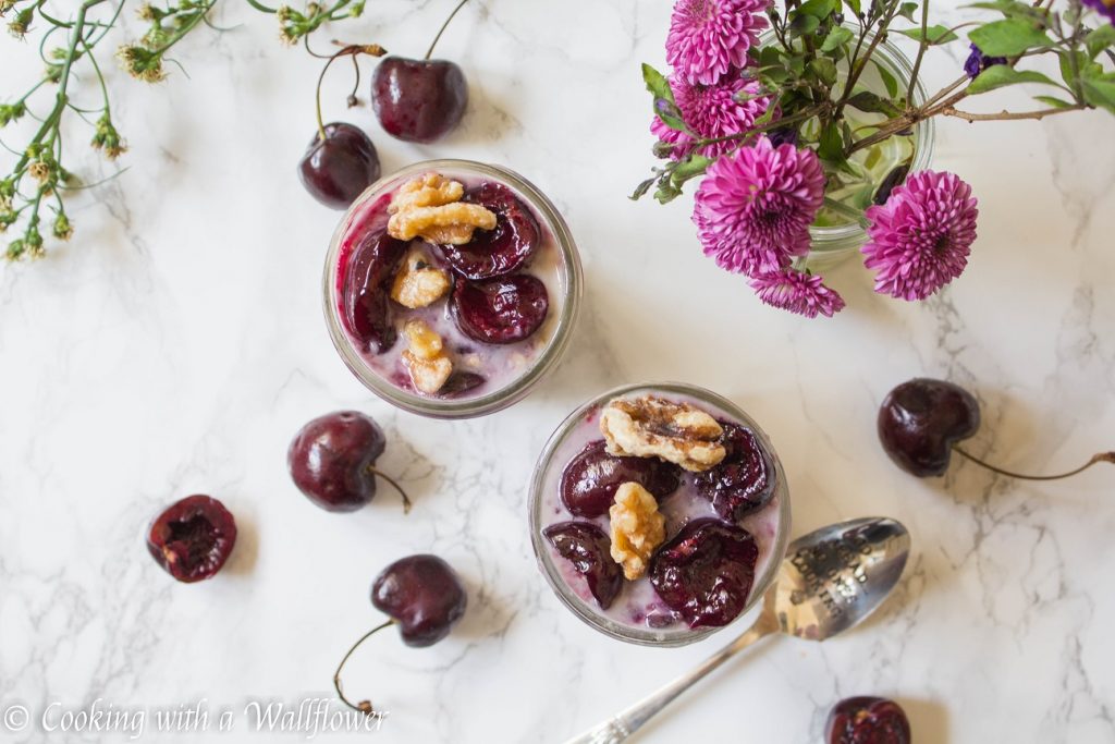 Cherry Swirled Overnight Oats | Cooking with a Wallflower