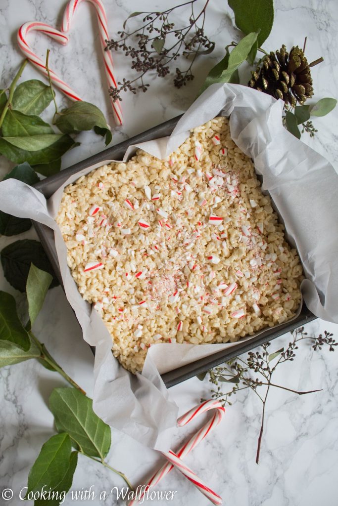 Peppermint Rice Crispy Treats | Cooking with a Wallflower