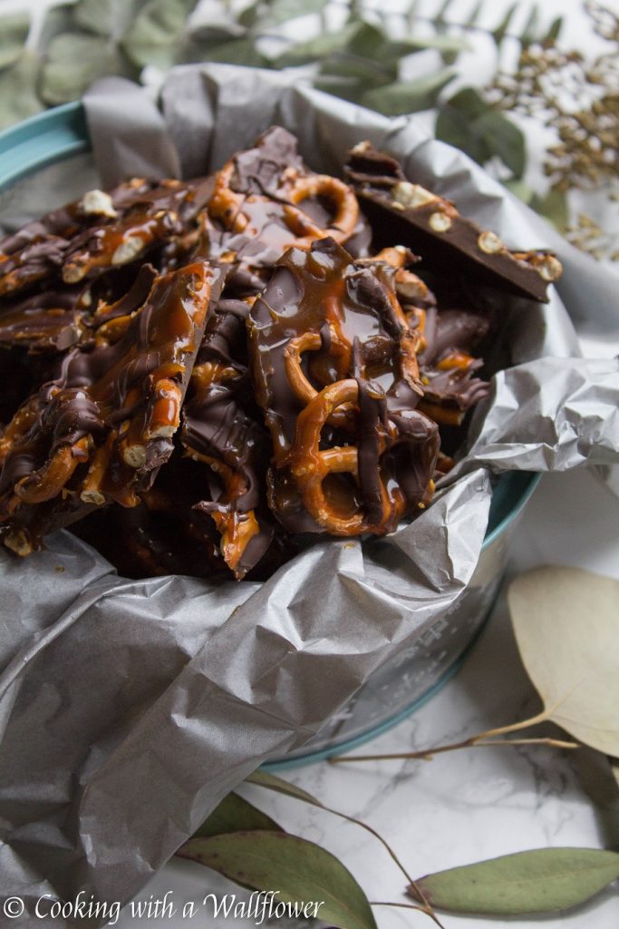 Salted Caramel Pretzel Bark | Cooking with a Wallflower