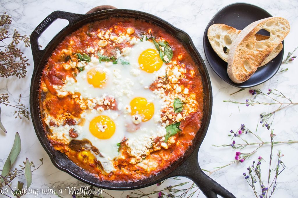 Spinach Artichoke Mushroom Shakshuka | Cooking with a Wallflower