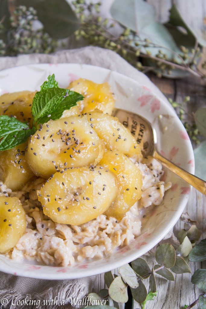 Caramelized Banana Almond Oatmeal | Cooking with a Wallflower