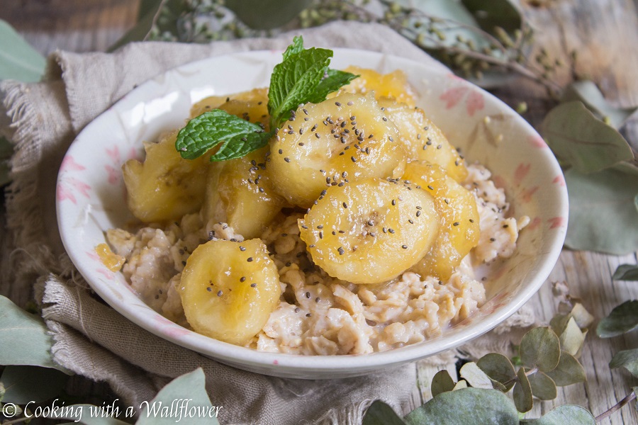 Caramelized Banana Almond Oatmeal | Cooking with a Wallflower