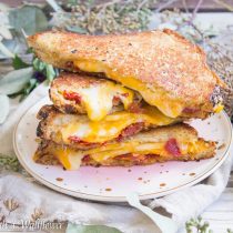 Sun-Dried Tomato Grilled Cheese Sandwich - Cooking with a Wallflower