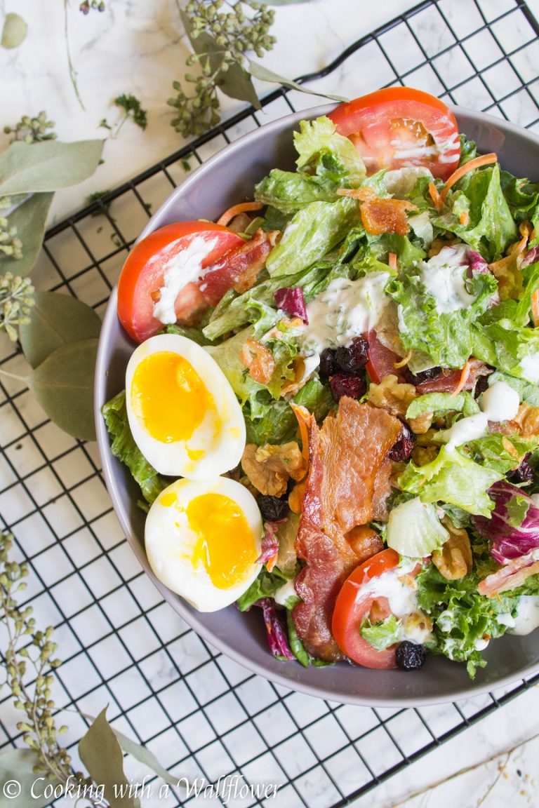 Jammy Egg Bacon Salad - Cooking with a Wallflower