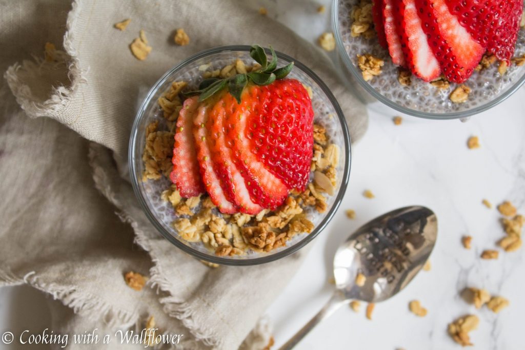 Cinnamon Spiced Overnight Chia Pudding | Cooking with a Wallflower