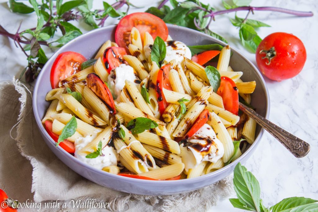 Caprese Pasta Salad | Cooking with a Wallflower