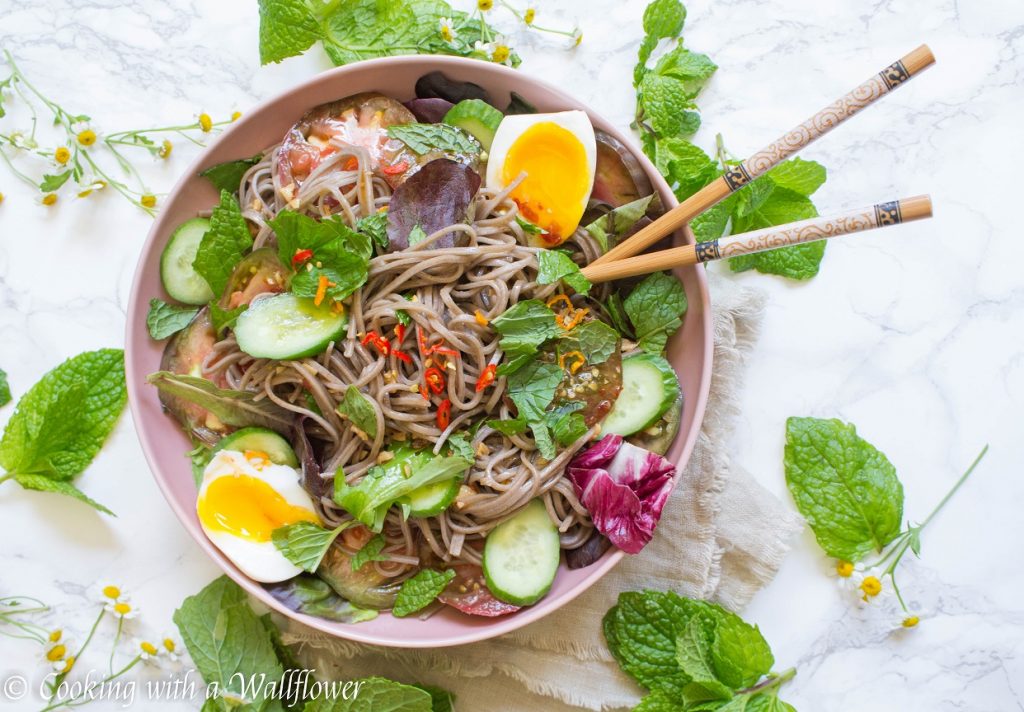Heirloom Tomato Soba Noodle Salad | Cooking with a Wallflower