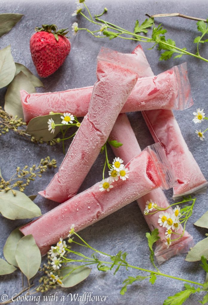 Strawberry Rosé Freezer Pops | Cooking with a Wallflower