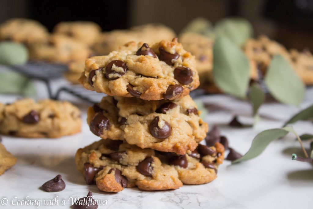 Peanut Butter Chocolate Chip Cookies | Cooking with a Wallflower