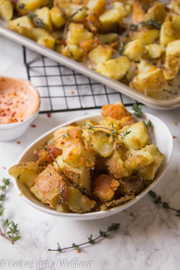 Crispy Roasted Garlic Thyme Potatoes | Cooking with a Wallflower