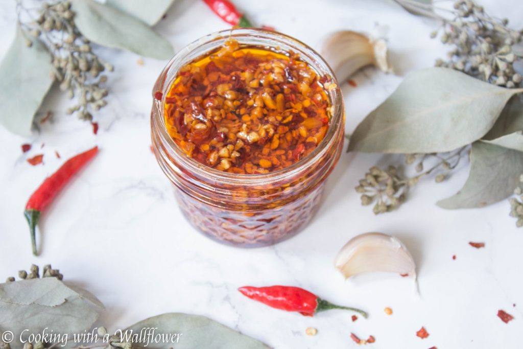 Knoblauch-Chili-Öl / Kochen mit einem Mauerblümchen