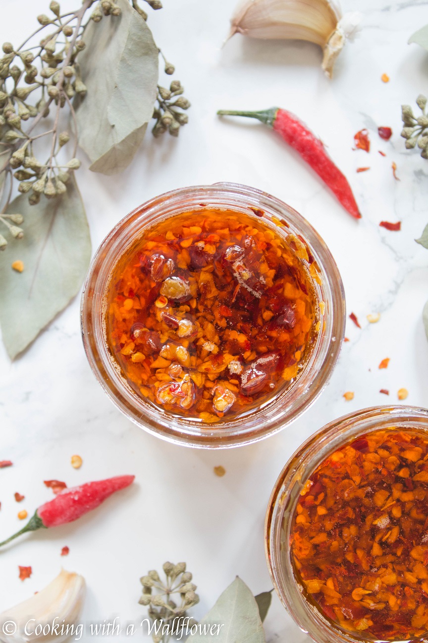 Chili Garlic Oil - Cooking with a Wallflower
