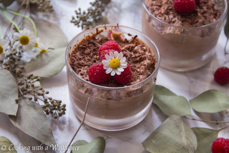 Nutella Chocolate Mousse - Cooking with a Wallflower
