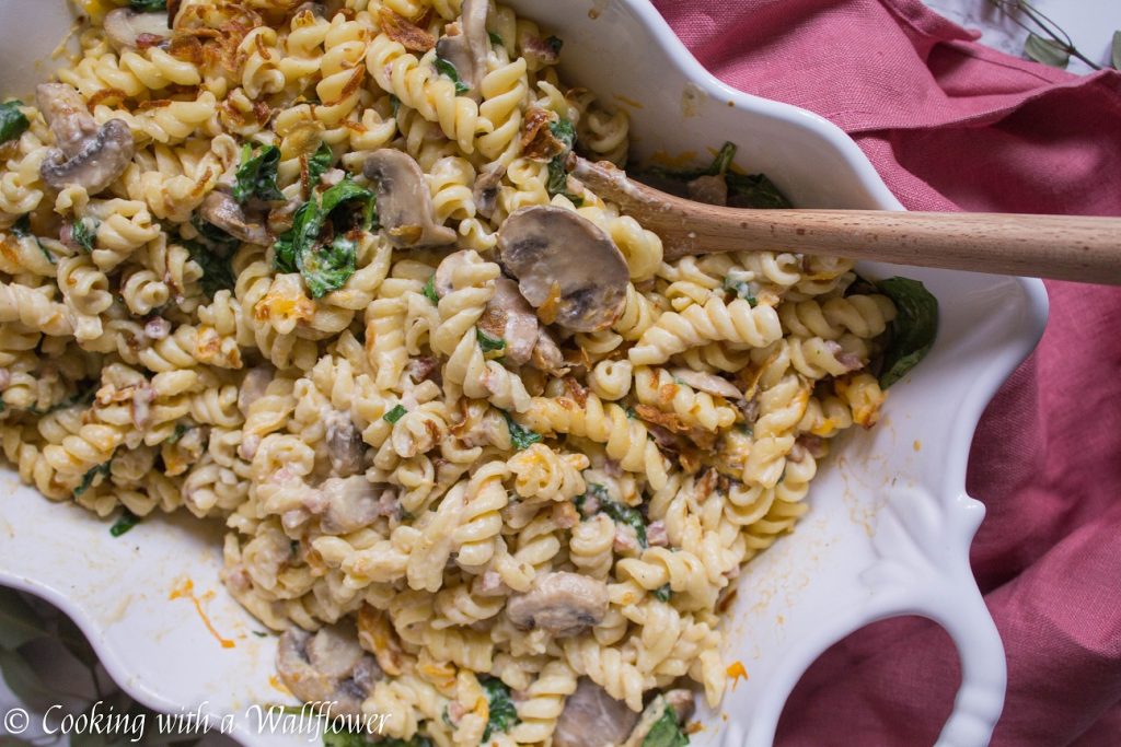 Spinach Mushroom Pancetta Mac and Cheese | Cooking with a Wallflower