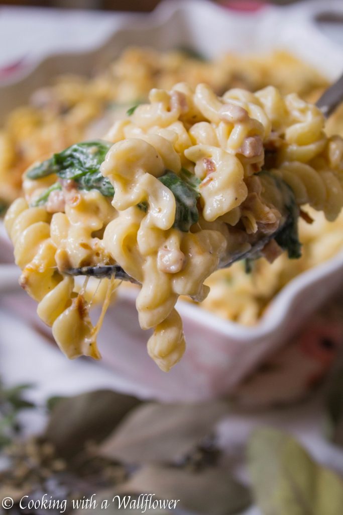 Spinach Mushroom Pancetta Mac and Cheese | Cooking with a Wallflower