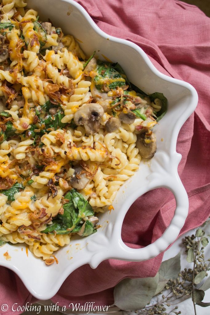 Spinach Mushroom Pancetta Mac and Cheese | Cooking with a Wallflower