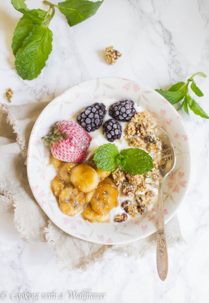 Caramelized Banana Honey Greek Yogurt Bowl | Cooking with a Wallflower