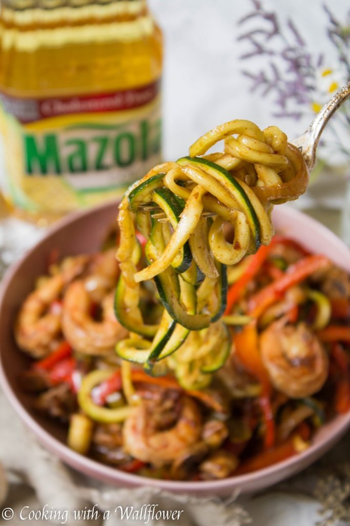 Honey Chipotle Shrimp Zucchini Noodles with Fajita Vegetables | Cooking with a Wallflower