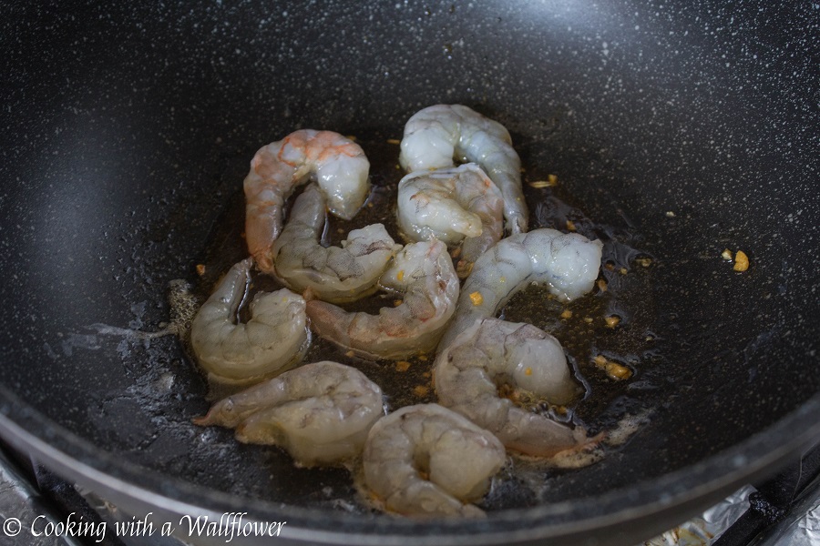 Honey Garlic Shrimp Farro Bowl with Maple Balsamic Vinaigrette | Cooking with a Wallflower