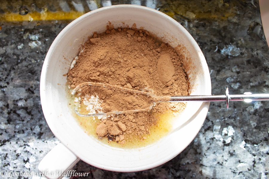 5 Minute Chocolate Mug Cake | Cooking with a Wallflower
