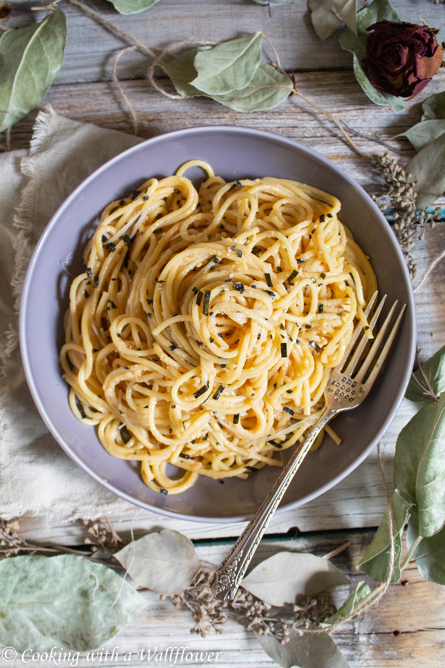 Creamy Miso Garlic Butter Pasta - Cooking with a Wallflower