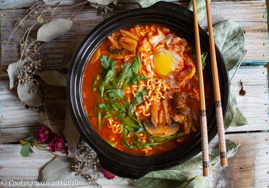 Korean Style Kimchi Ramen