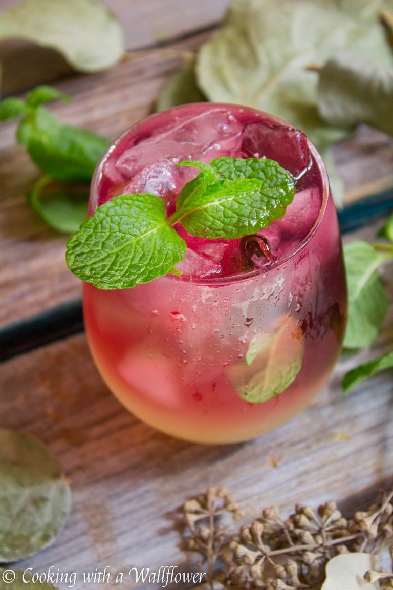 Sparkling Hibiscus Gin Lemonade Cooking with a Wallflower